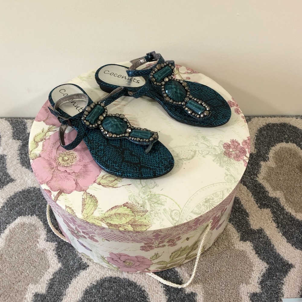 Coconuts Sandals
